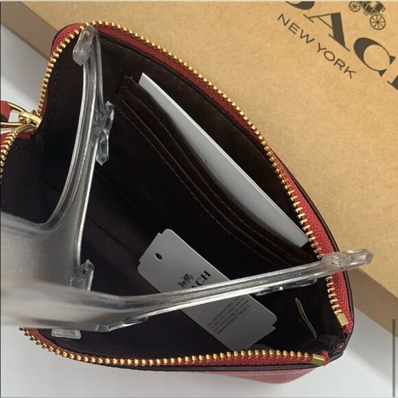 COACH Berry Coral Corner Zip Wristlet NWT Leather Clutch with Strap - Picture 12 of 17